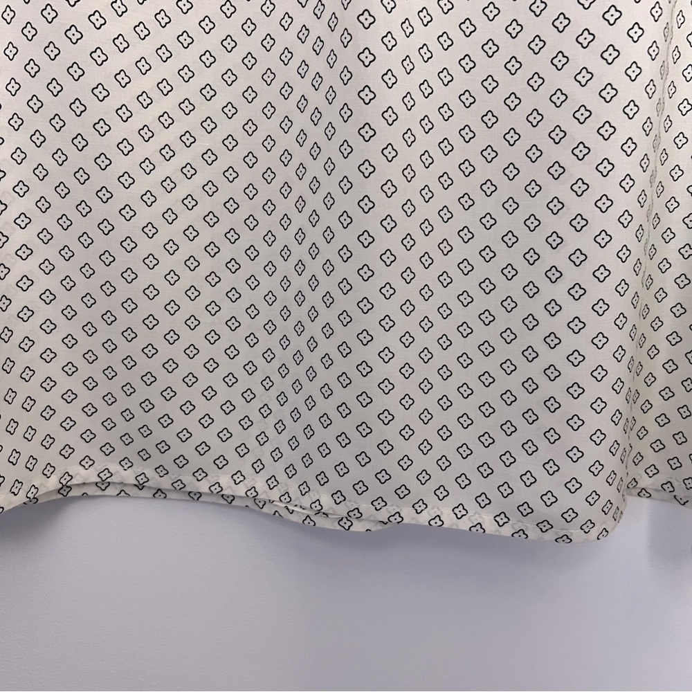 Velvet by Graham & Spencer Modern Tiny Floral Patterned Cream Blouse NEW Scandi - Picture 10 of 13